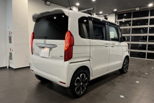 HONDA N-WGN