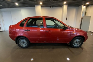 LADA KALINA