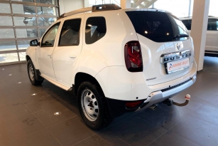 RENAULT DUSTER
