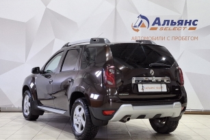 RENAULT DUSTER