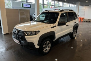 LADA NIVA TRAVEL