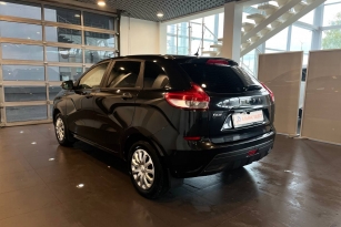 LADA XRAY