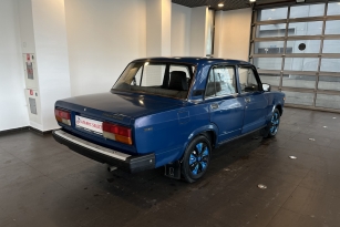LADA 2107