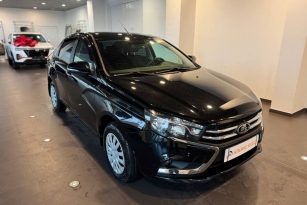 LADA VESTA