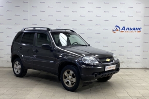 CHEVROLET NIVA