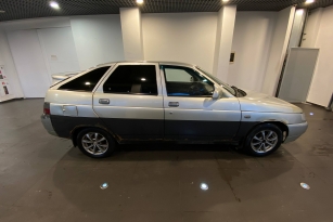 LADA 2112