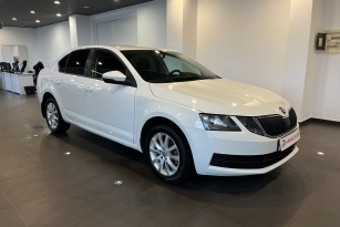 SKODA OKTAVIA