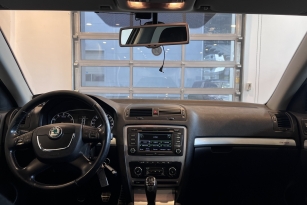 SKODA OKTAVIA