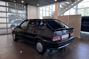 LADA 2114