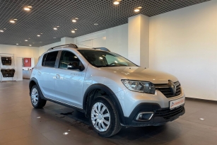 RENAULT SANDERO STEPWAY