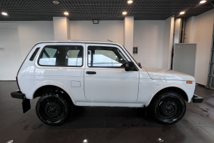 LADA 2121 (4X4)
