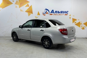 LADA GRANTA