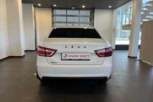 LADA VESTA