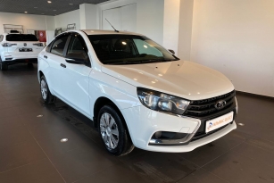 LADA VESTA