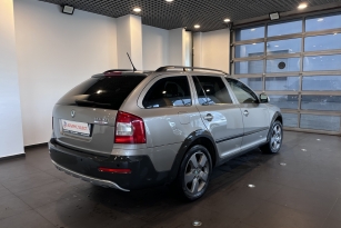 SKODA OKTAVIA