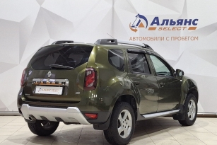 RENAULT DUSTER