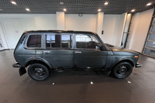 LADA 2131 (4X4)