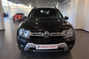 RENAULT DUSTER
