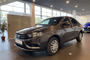 LADA VESTA