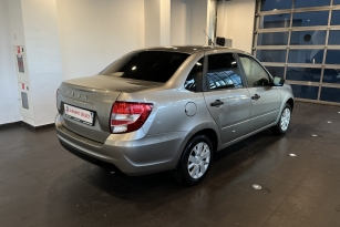 LADA GRANTA