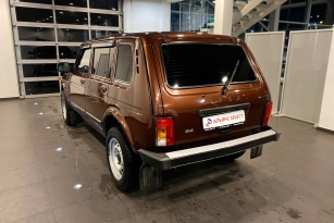 LADA 2131 (4X4)