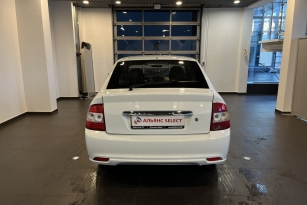 LADA PRIORA