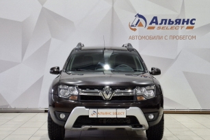 RENAULT DUSTER