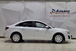 CHEVROLET CRUZE