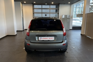 LADA KALINA