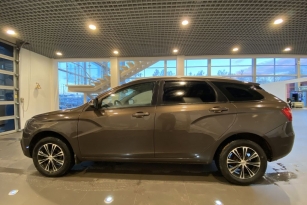 LADA VESTA