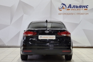 KIA CERATO