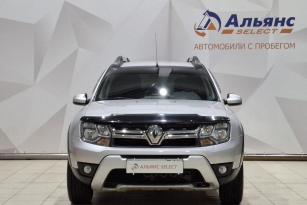 RENAULT DUSTER