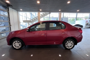 RENAULT LOGAN