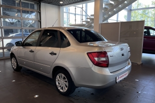 LADA GRANTA