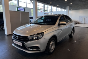 LADA VESTA