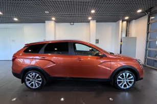 LADA VESTA
