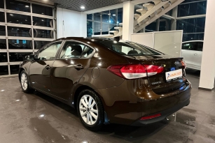KIA CERATO