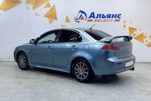 MITSUBISHI LANCER