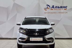 LADA XRAY