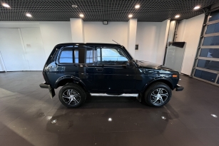 LADA 2121 (4X4)