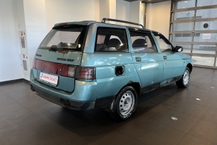 LADA 2111