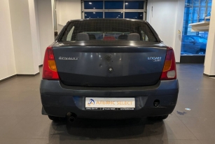 RENAULT LOGAN