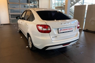 LADA GRANTA