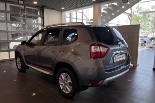 NISSAN TERRANO
