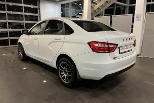 LADA VESTA