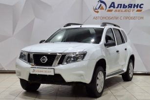 NISSAN TERRANO