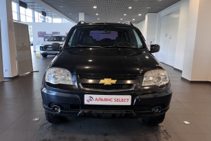 CHEVROLET NIVA