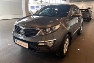 KIA SPORTAGE S