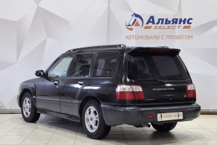 SUBARU FORESTER
