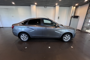 LADA VESTA